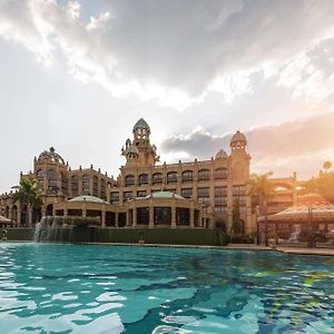 The Palace Of The Lost City At Sun City Resort